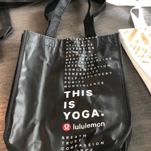 5 Lululemon small bags